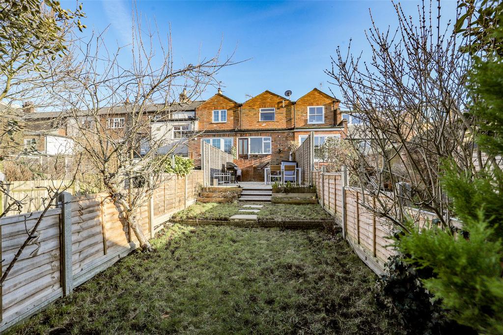 Alma Cut, St. Albans, Hertfordshire, AL1 2 bed terraced house £580,000