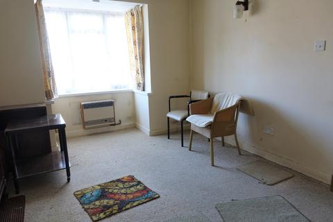 1 bedroom ground floor flat for sale, Elm Tree Close, Selsey