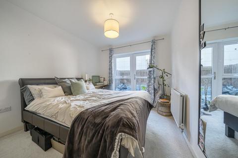 Flat 3, 1 Recovery Street, London, SW17 0DL