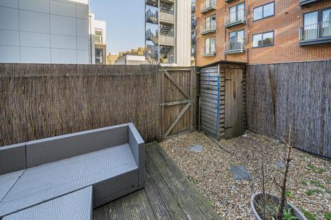 Flat 3, 1 Recovery Street, London, SW17 0DL