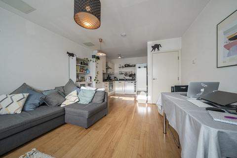 Flat 3, 1 Recovery Street, London, SW17 0DL