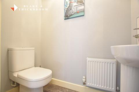 17 Cleave Close, Clacton-on-sea, CO16 8GQ