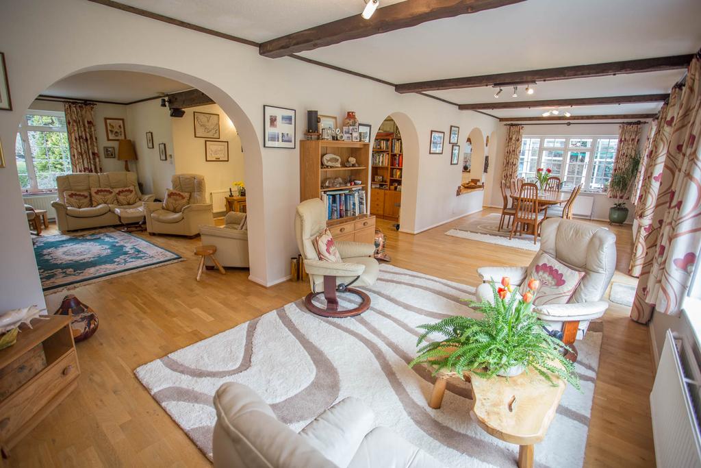 LLANVAIR DRIVE, SOUTH ASCOT... 5 bed detached house £1,295,000
