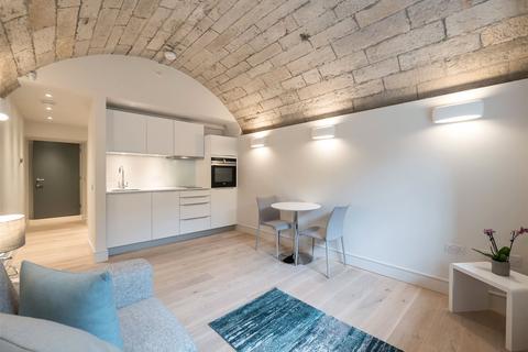 Studio to rent, Donaldson Drive, Edinburgh, Midlothian, EH12