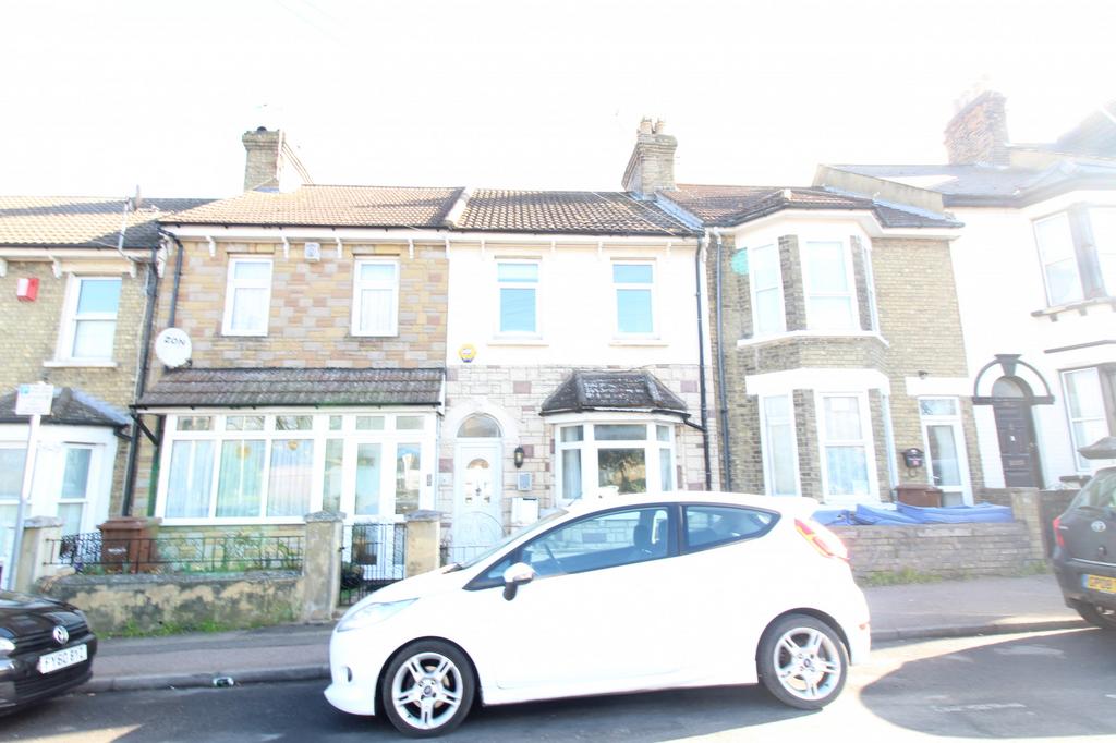 Marlborough Road, Gillingham, ME7 4 bed terraced house for sale £310,000