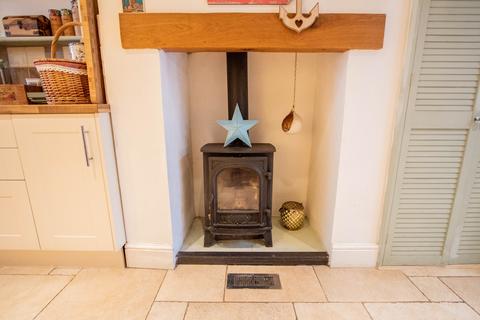 32 Mill Street, Ottery St Mary, EX11 1AD
