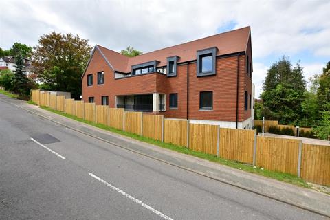 3 bedroom apartment for sale, The Edge, Old Lodge Lane, Purley, Surrey