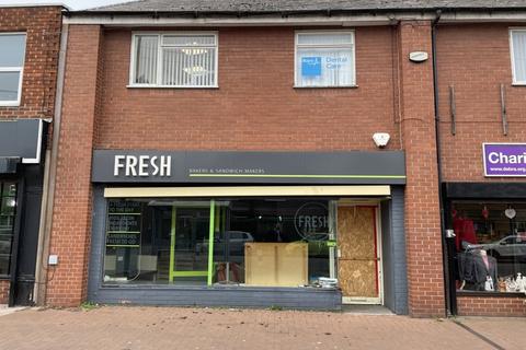 Retail property (high street) to rent - Sandringham Road, Intake, Doncaster