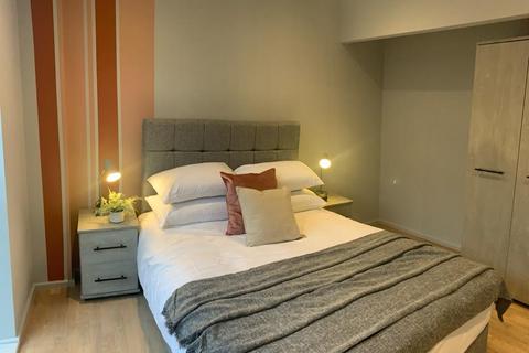 2 bedroom apartment to rent, Mowlem Street, London E2