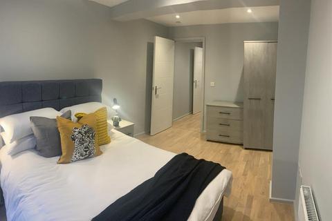 3 bedroom apartment to rent, Mowlem Street, London E2