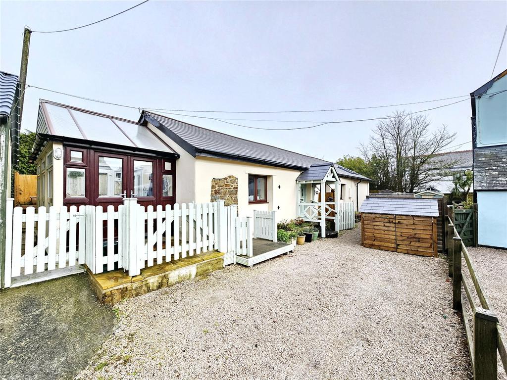Torrington, Devon 2 bed detached house for sale £290,000