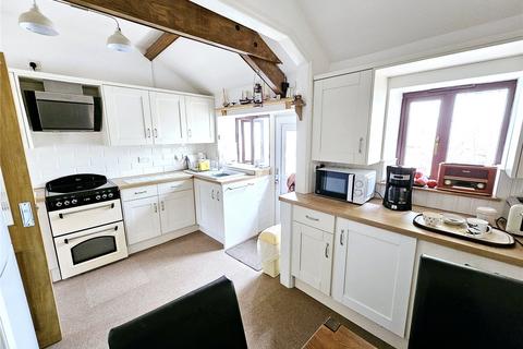 2 bedroom bungalow for sale, Torrington, Devon