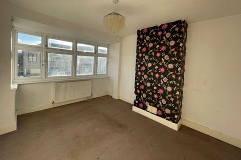 85 Benets Road, Hornchurch, RM11 3PT
