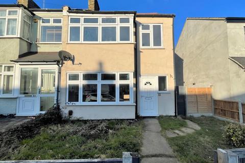 85 Benets Road, Hornchurch, RM11 3PT