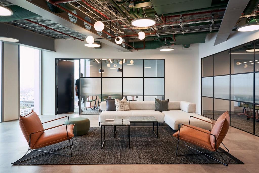 Level 18 Reception &amp; Meeting Rooms