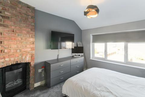 15 Cedar Grove, Maghull, Liverpool, L31 5LT