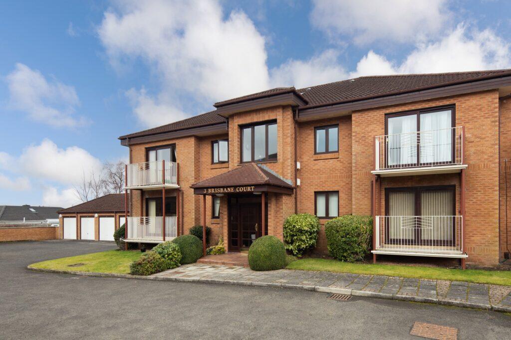 Brisbane Court, Braidpark Drive, Giffnock 3 bed apartment for sale £