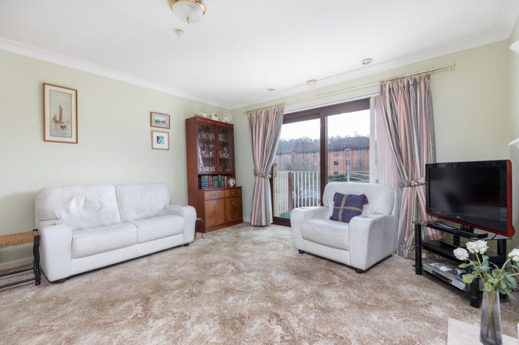 Brisbane Court, Braidpark Drive, Giffnock 3 bed apartment for sale £