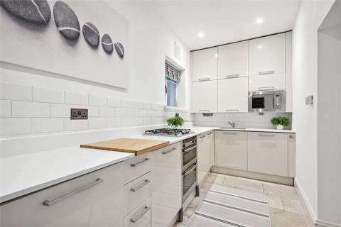 2 bedroom flat for sale, Marloes Road, Kensington, London