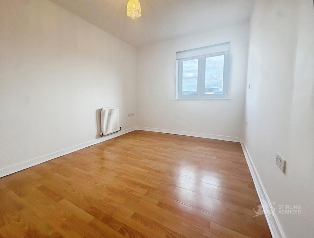 Apartment in Croydon - View 4