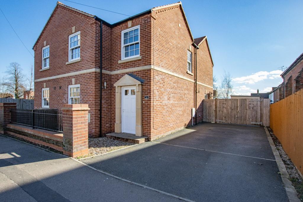 Norwich Road, Fakenham 3 bed semidetached house for sale £315,000