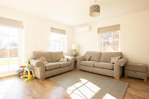 3 bedroom semi-detached house for sale, Norwich Road, Fakenham
