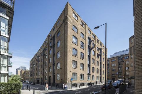 Office to rent - The Loom, 14 Gowers Walk, Whitechapel, E1 8PY