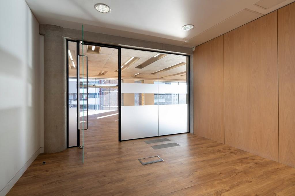 4th Floor Meeting Room