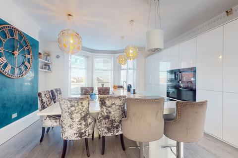 51 Beach Road, South Shields, NE33 2QU