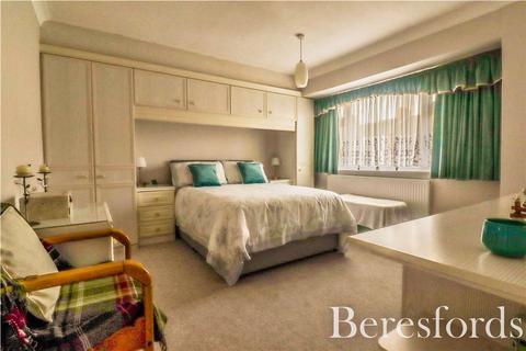 2 bedroom bungalow for sale - Notley Road, Braintree, CM7