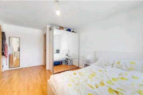 2 bedroom flat to rent - Ruislip Road East, Greenford