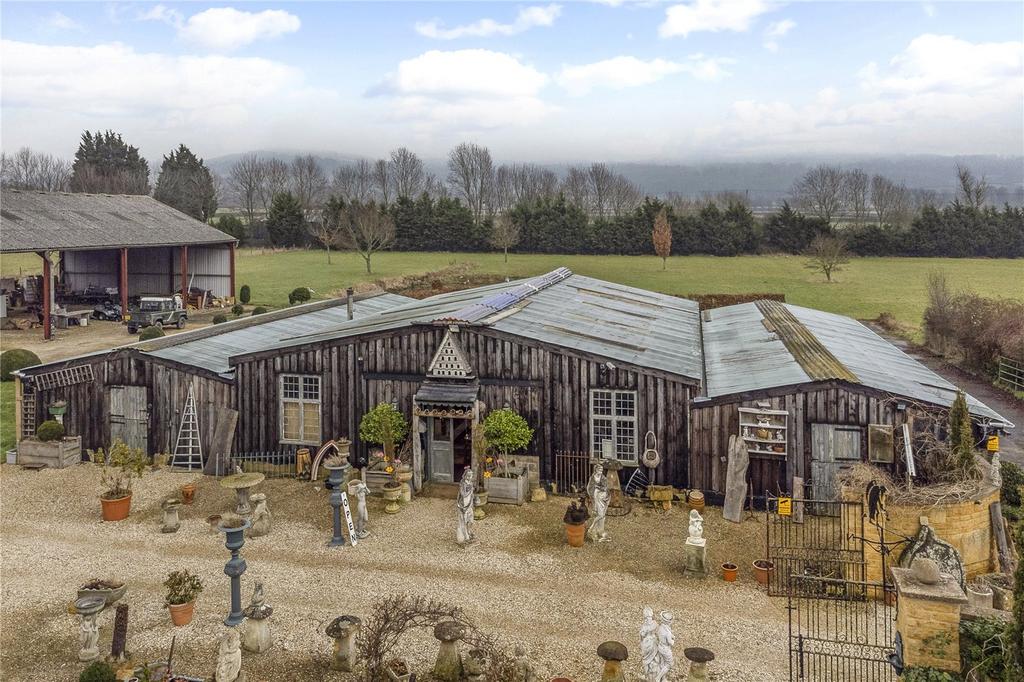 Antiques Barn