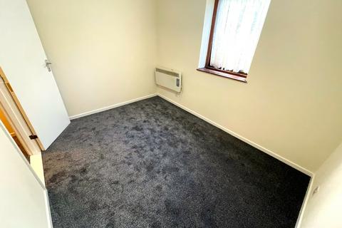 42 Rushdon Close, Romford, RM1 2RE