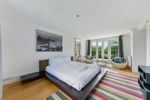 3 bedroom apartment for sale, London Road, Brentford, TW8
