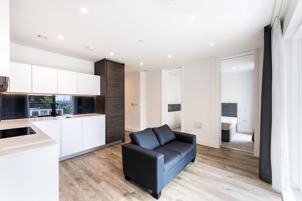 Quill House, Kidbrooke Village... Studio £1,699 pcm (£392 pw)