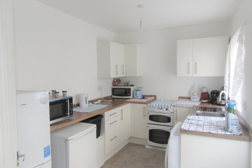 Cambridge Road, St. Helens WA10 3 bed terraced house £120,000