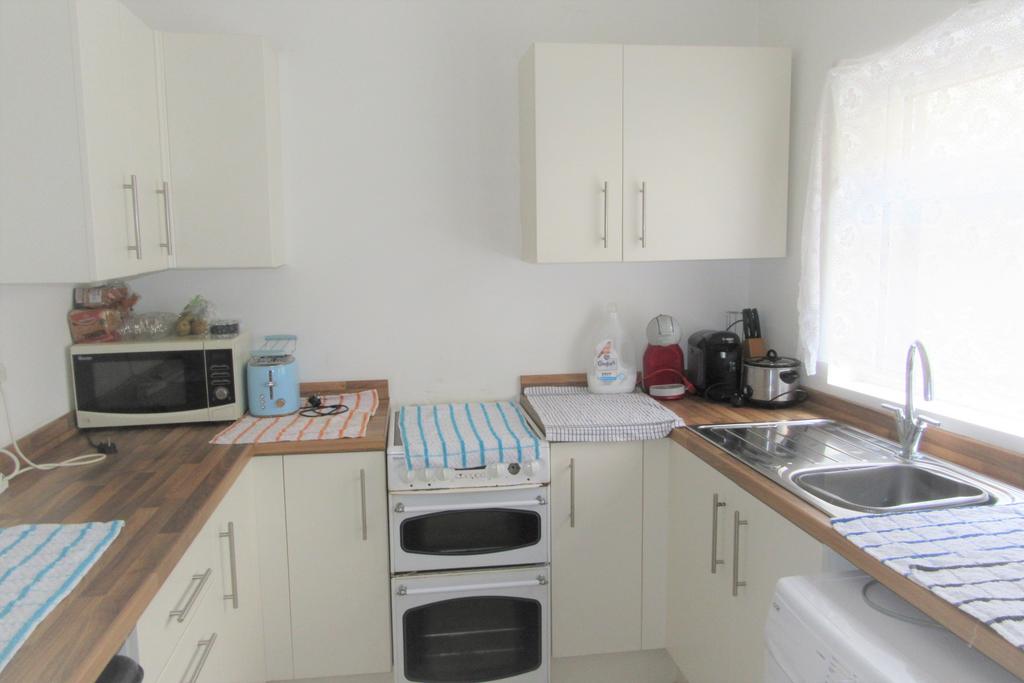 Cambridge Road, St. Helens WA10 3 bed terraced house £120,000