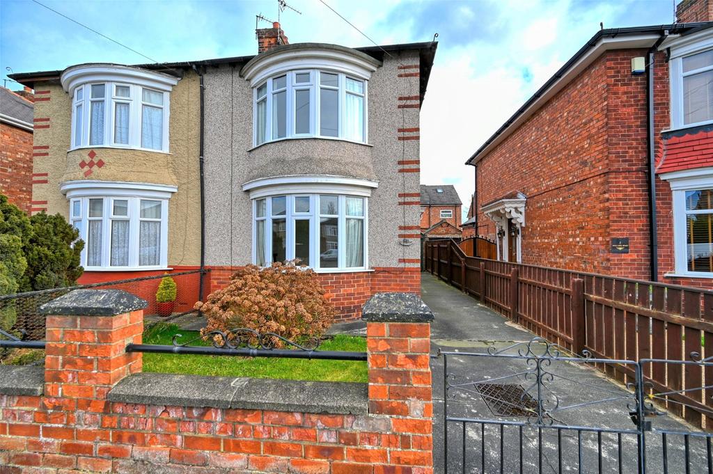Mallard Road, Darlington, DL1 2 bed semidetached house £110,000