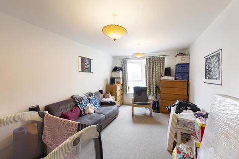 undefined, North Contemporis, Clifton