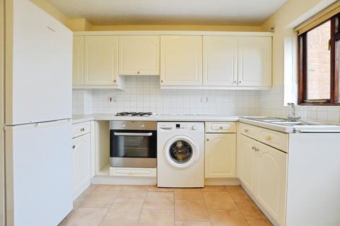 2 bedroom terraced house to rent, Cottonmill Lane, St Albans, AL1