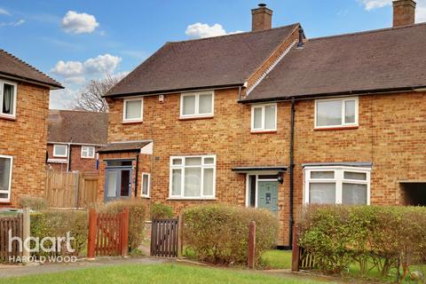 12 Sedgefield Close, Romford, RM3 9RP