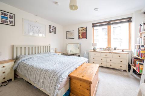 Flat 4, Muro Court Milcote Street, London, SE1 0FH