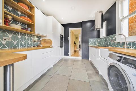 55 Eswyn Road, London, SW17 8TR