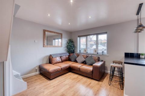 8 Bilbury Close, Redditch, B97 5XN