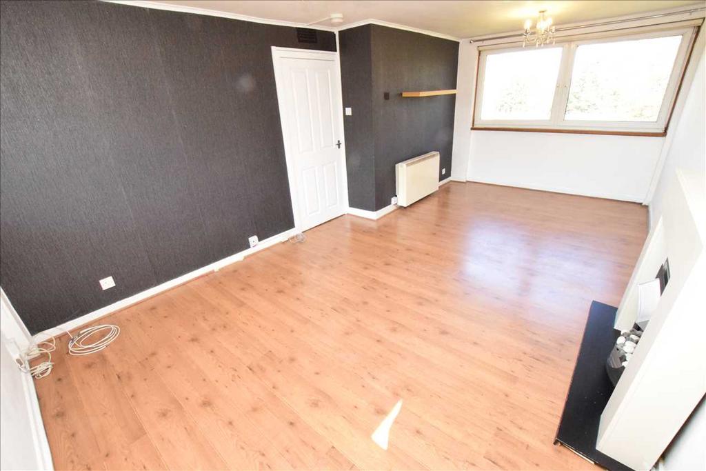 Maxwell Drive, East Kilbride 2 bed apartment £90,000
