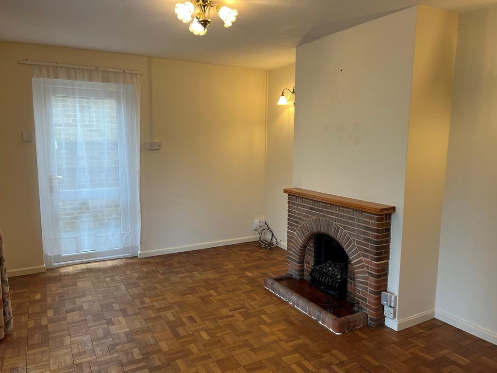 Plants Green, Warminster, BA12 2 bed detached bungalow £299,995