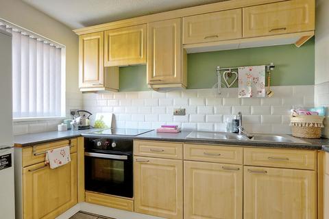 5 Cuthbert Close, Thornaby, Stockton-on-tees, TS17 6PJ