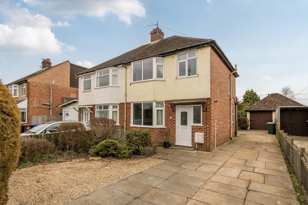 Yarnton, Kidlington, OX5 3 bed semidetached house £1,400 pcm (£323 pw)