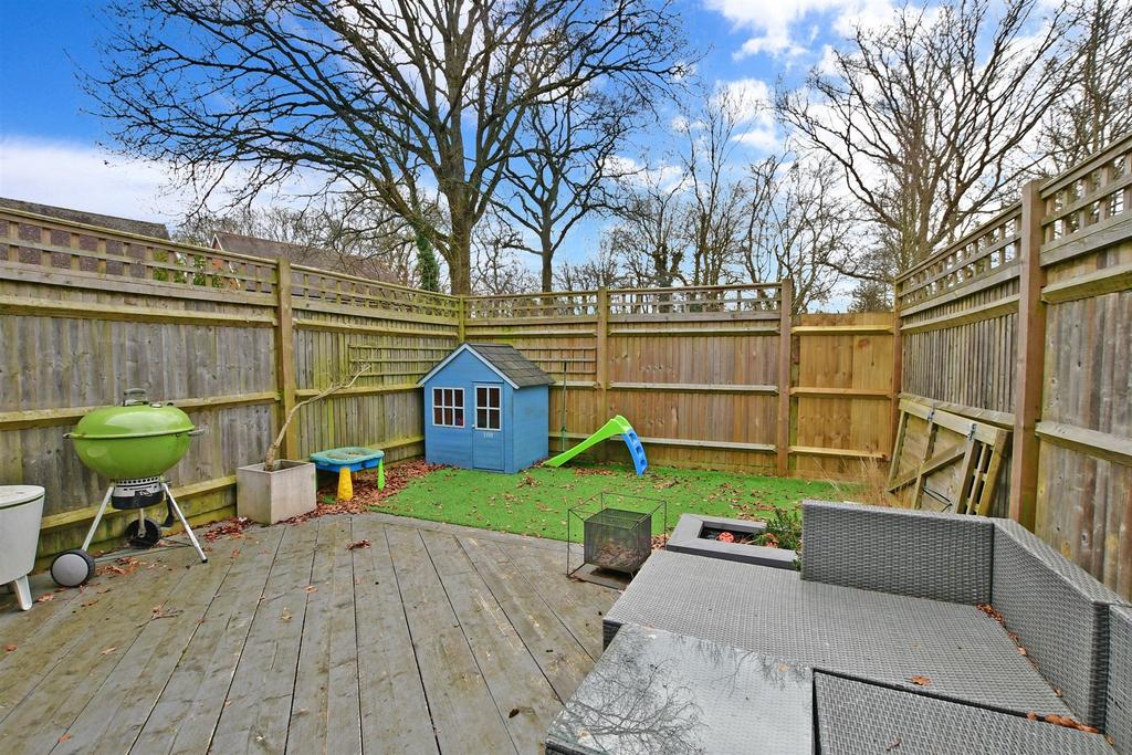 Sycamore Drive, Burgess Hill, West Sussex 3 bed semidetached house £