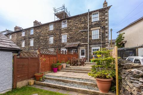 3 bedroom end of terrace house for sale, 5 Thornthwaite Road, Windermere, Cumbria, LA23 2DN